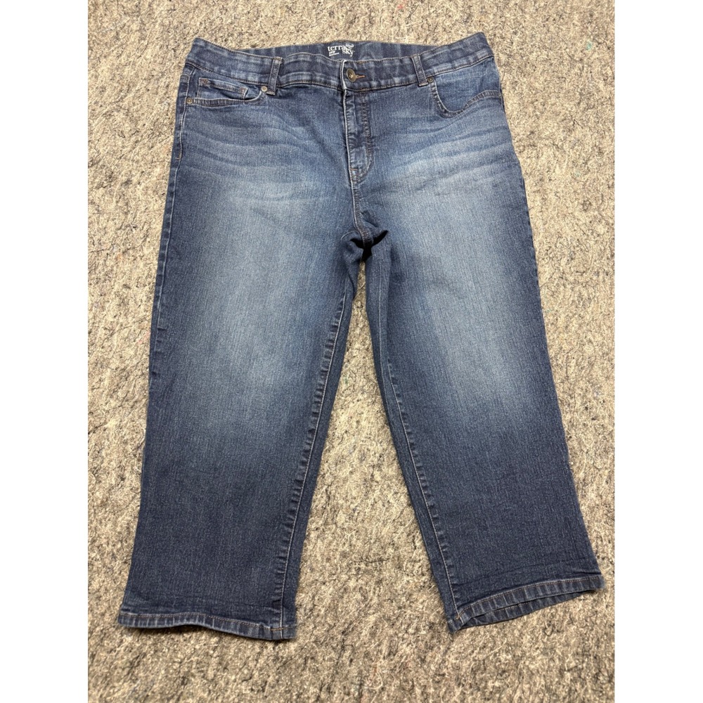 Terra & Sky Womens 16W Boyfriend Capri Jeans Medium Wash Stretch Denim TS28831SW